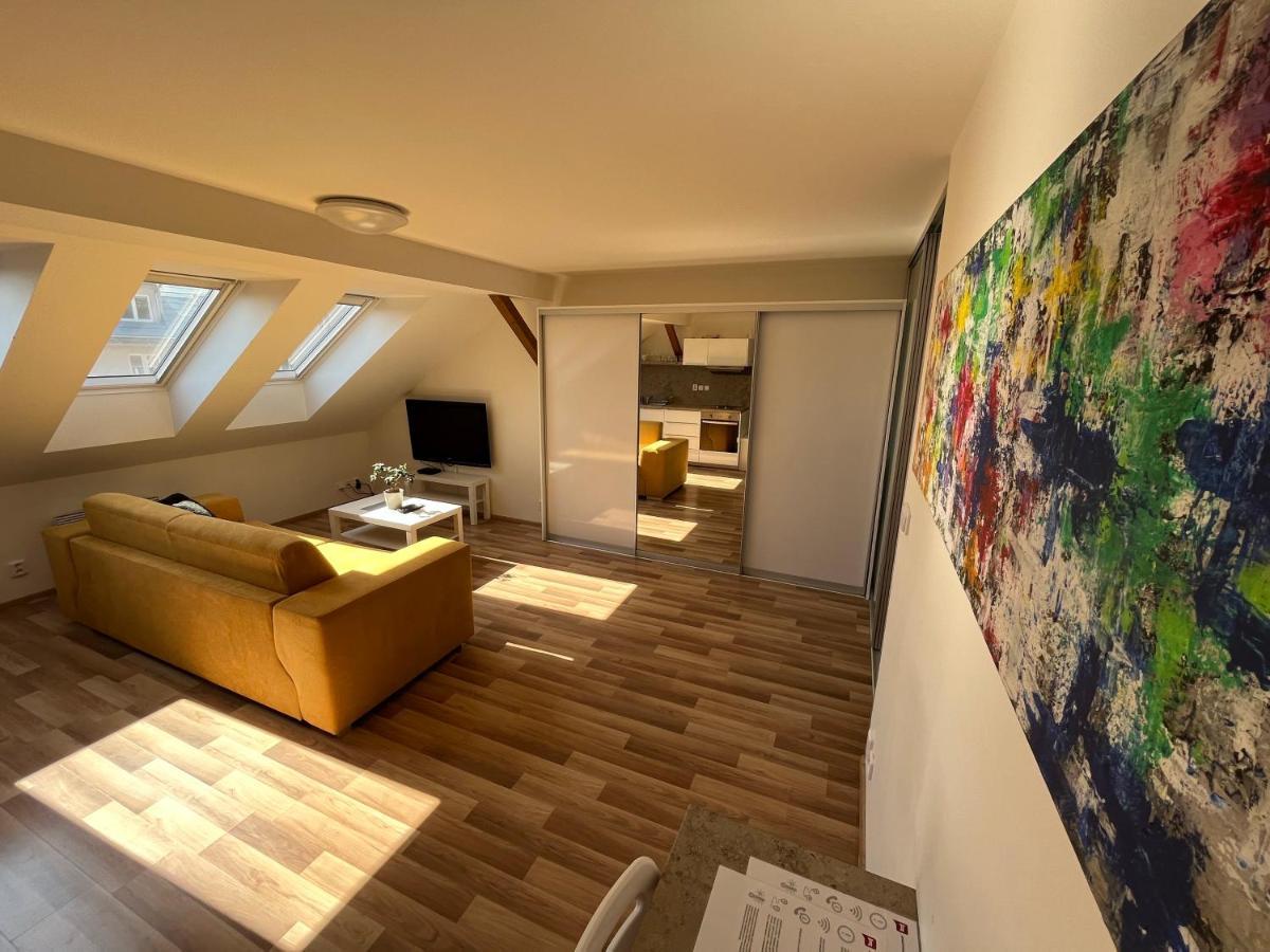 Apartmany Skryjova Brno Eksteriør billede